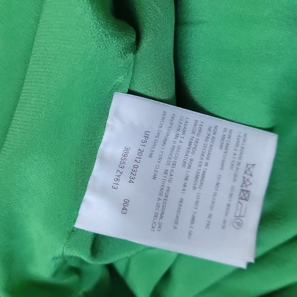 Authentic Gucci 100% Silk Green Size 44 Dress - Picture 8 of 8